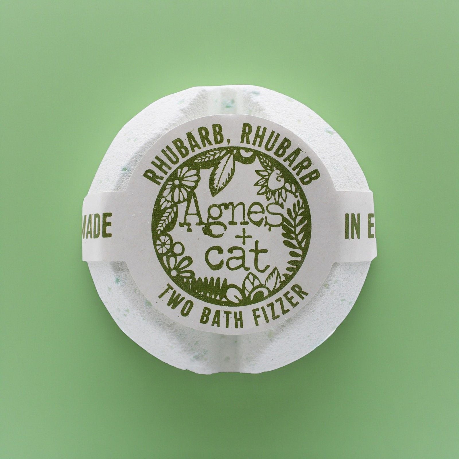 Round bath fizzer packaging with &