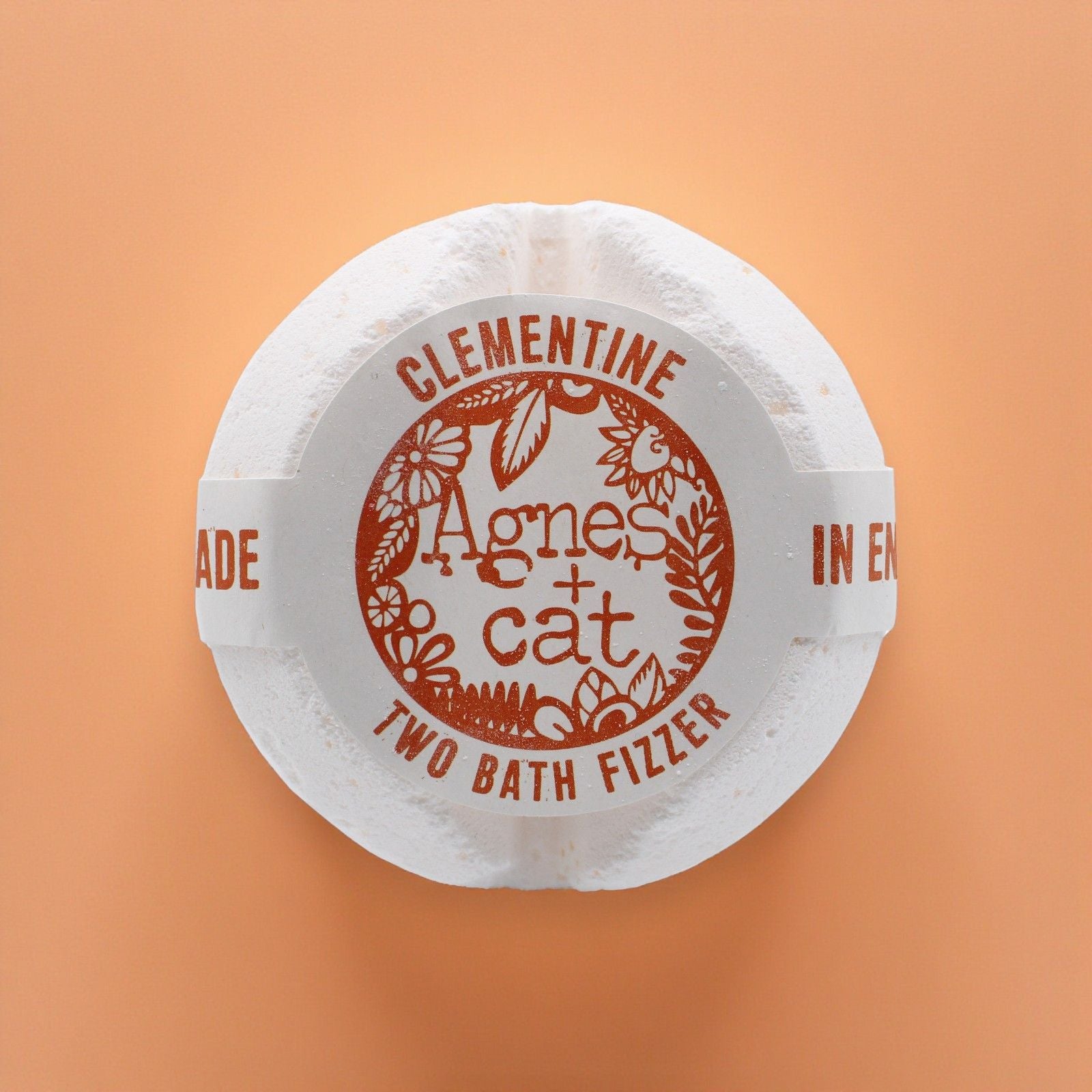 Round bath fizzer packaging with &