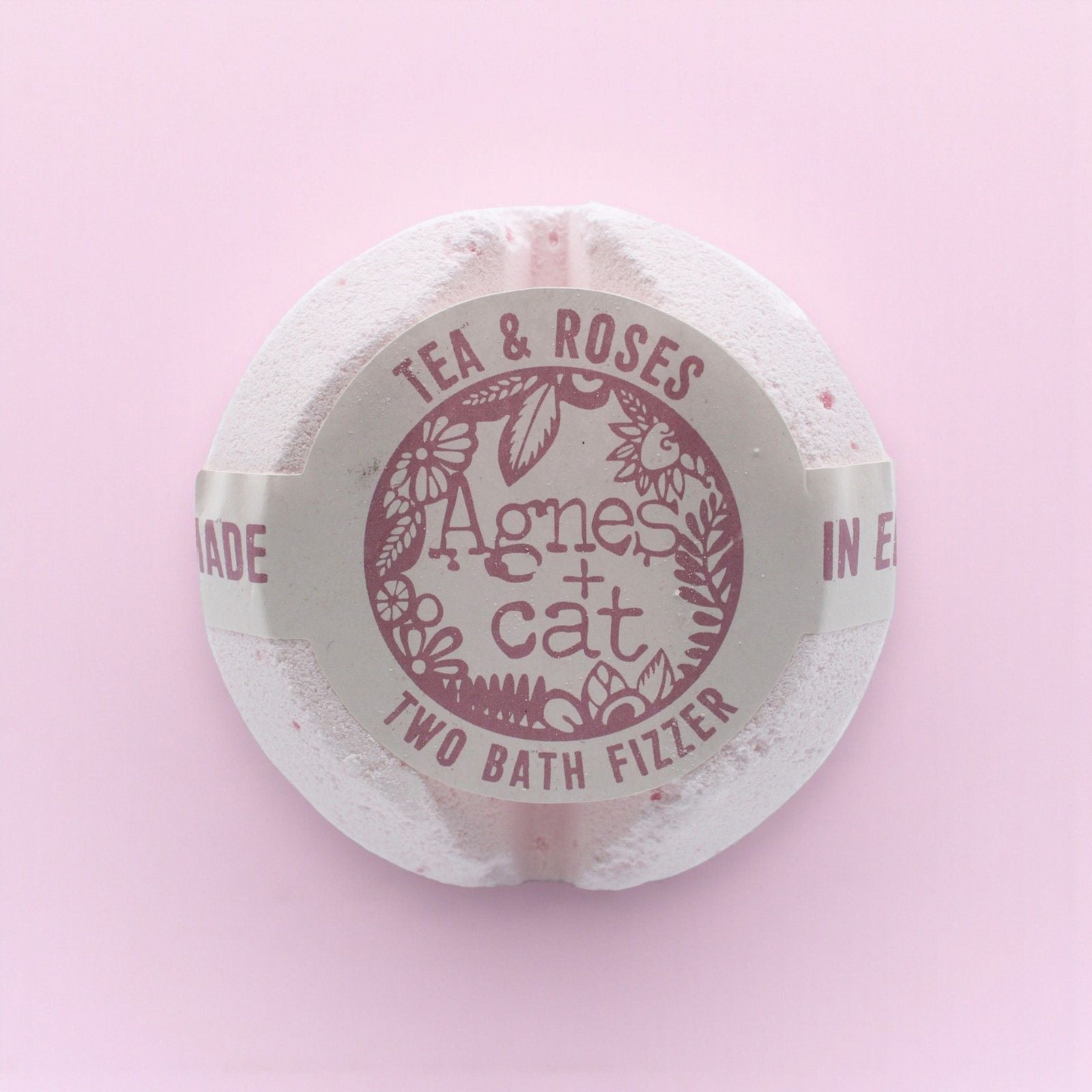 Round bath fizzer packaging with &